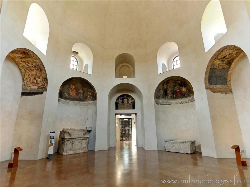 Milan (Italy) - Interior of the Basilica of Sant'Aquilino in the Basilica of San Lorenzo Maggiore side of the entrance